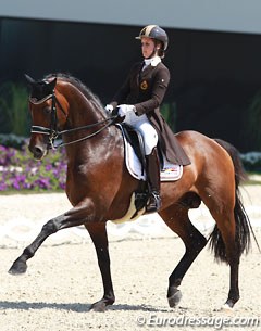 Julie de Deken and Lucky Dance at the 2014 CDIO Aachen :: Photo © Astrid Appels