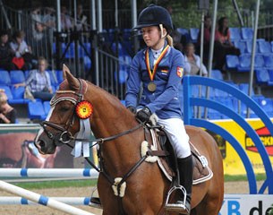 The 9-year old Charming Girl won bronze and silver at the 2010 and 2011 Bundeschampionate in show jumping