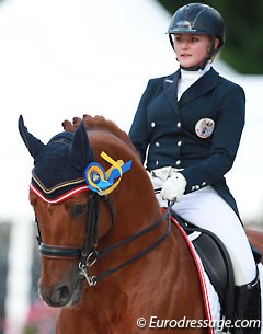 Diana Porsche on Eloy at the 2014 CDI Compiegne :: Photo © Astrid Appels