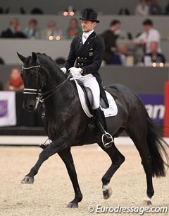 Edward Gal and Undercover at the 2014 CDI-W 's Hertogenbosch :: Photo © Astrid Appels