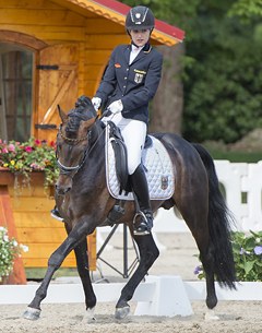 Germany's Lea Luise Nehls on De Long at the 2014 European Pony Championships