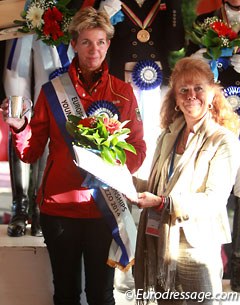 German JR/YR chef d'equipe Marie Schierhölter-Otte with judge Barbara Ardu