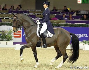 Beatriz Ferrer-Salat on Sir Radjah (by Sir Donnerhall I)