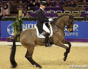 Hubertus Schmidt on Sammy Deluxe (by Sir Donnerhall I x Florestan)