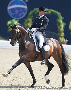 French duo Ludovic Henry and After You (by Abanos) are making progress with each show. The pair is now permanently based with French team trainer Jan Bemelmans