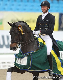 Patrik Kittel and Deja win the Grand Prix for Kur at the 2014 CDI Hagen :: Photo © Astrid Appels