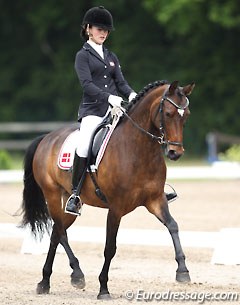 Henriette Hansen on Lilo L