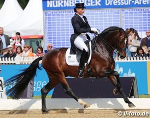 Anja Plönzke and Revolverheld at the 2014 CDN Munich :: Photo © LL-foto