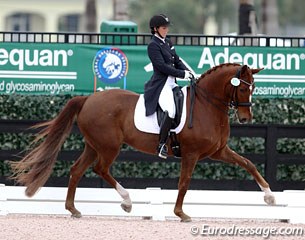 Kasey Perry on the very talented mare Trostruplunds Scarlet