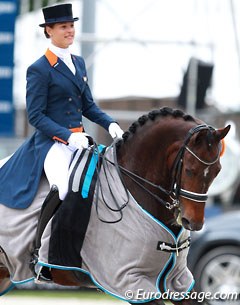 Adelinde Cornelissen in the prize giving on Zephyr