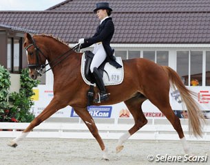 Maria Rodina on Ornament