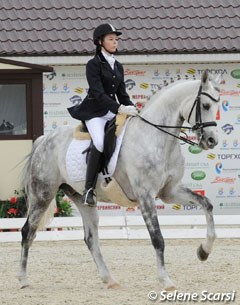 Daria Sheronova on the grey Tersk bred Sapphir. The Arabian influence is clear