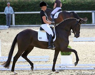 Kira Wulferding on Soiree d'Amour