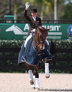 Susan Dutta and Currency DC win the Grand Prix Kur 3* at the 2014 CDIO Wellington