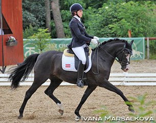 Austrian pony rider Nicola Ahorner on Nice Blue Eyes