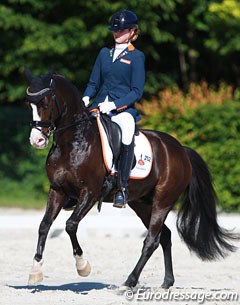 Rianne Kooistra and Diamonds are Forever at the 2015 CDI Compiegne :: Photo © Astrid Appels