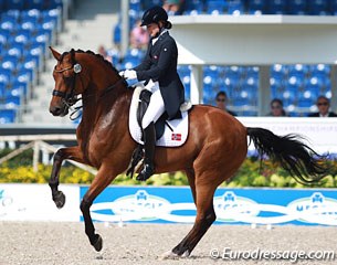 Anne Lene Holmen on Rainbow Dancer