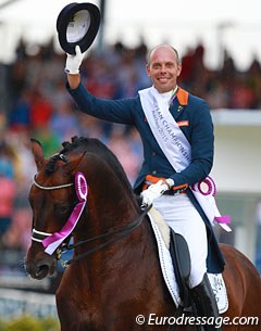 Grand Prix Special bronze medal winning Hans Peter Minderhoud and Johnson in their lap of honour at the 2015 European Championships :: Photo © Astrid Appels