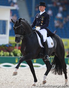 Matthias Rath and Totilas in the Grand Prix at the 2015 European Dressage Championships :: Phoot © Astrid Appels