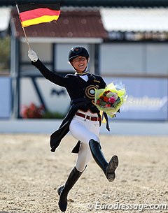 Hannah Erbe in her lap of honour