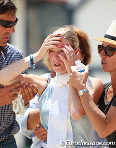 Alexa Fairchild was quite affected by the heat after her ride and had to be cooled down in the dedicated tent for theiders, where her feet were put in ice water and ice packs were put in her neck.