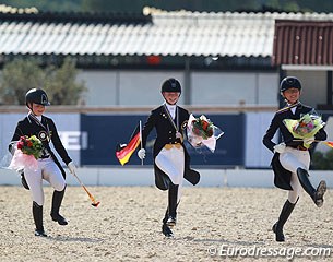 The lap of honour on foot with Holzknecht, Rothenberger and Erbe