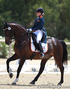 Jeanine Nieuwenhuis on Hexagon's Baldacci