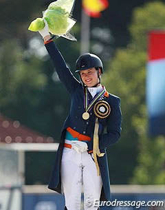 Three years after becoming the 2012 European Junior Riders Champion on DJ Tiesto, Dana van Lierop has returned with Equestricons Walkure to claim individual test as a young rider