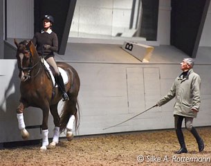 Colonel Christian Carde at a clinic in Finland :: Photo © Silke Rottermann