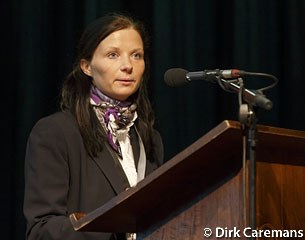 Carina Mayer :: Photo © Dirk Caremans