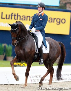 Diederik van Silfhout and Bonzanjo at the 2015 CDI Hagen :: Photo © Astrid Appels