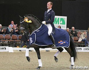 Hendrik Lochthowe on the Dutch bred Boston (by Johnson x Partout)