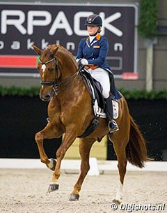 Jeanine Nieuwenhuis and TC Athene :: Photo © Digishots
