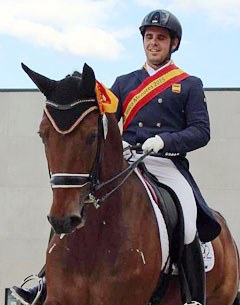 Antonio Laiz Zandio and Gejholms Menotti win the 2015 Spanish Young Riders Championships