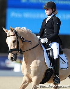 Marie Linsenhoff and Golden Girl