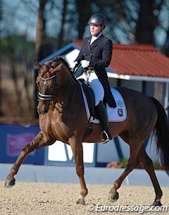 Ursula Wagner and Dilenzio at the 2015 CDI Vidauban :: Photo © Astrid Appels