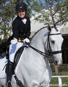Sarah Warne and Batialo compete in the national small tour at the 2015 CDI Vilamoura :: Photo © Rui Pedro Godinho