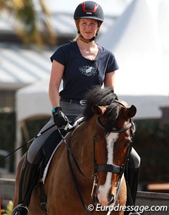 Laura Tomlinson (née Bechtolsheimer) will make her return to the show ring on Unique after a baby break