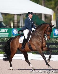 Chris Hickey and Ronaldo at the 2015 CDI Wellington :: Photo © Astrid Appels