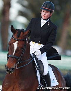 Sandra Oxtoby on the KWPN bred Zedor (by Florencio x Ferro)