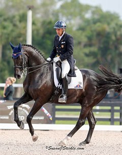Cesar Parra and Van the Man competing at the 2015 Global Dressage Festival in Wellington, Florida :: Photo © Sue Stickle