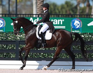 After U.S. Young Rider champion Brandi Roenick took a step back from competition and riding, mum Tracy Roenick took over the ride on Apassionata (by Sir Donnerhall)