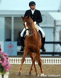 Bahreini Abdulredha Abdulhadi Alafoo on the Dutch bred Tout de Suite (by Krack C x Consul)