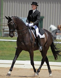 Sue Nevett and Clifton Court Laurenz :: Photo © Jessica Atkins