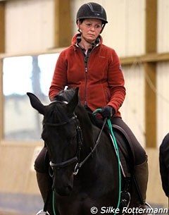 Riding with a neck rope