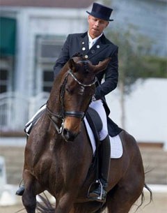 Steffen Peters and Rosamunde at the 2016 CDI-W Burbank :: Photo © Terri Miller