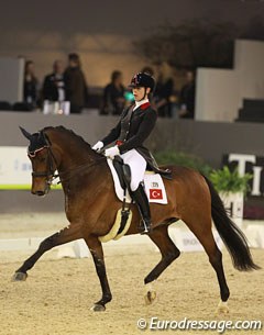 Dutch based Turkish rider Ceylan Avinal on Zygrande le Coupied (by Krack C)