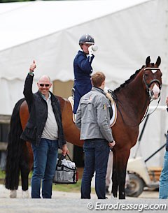 A thumb's up from dad Etienne Roos