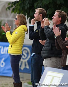 Gonnelien, Sönke and Sven Rothenberger cheering for Sanneke