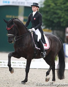 Anna Zibrandtsen and Rentino at the 2016 European Under 25 Championships :: Photo © Astrid Appels